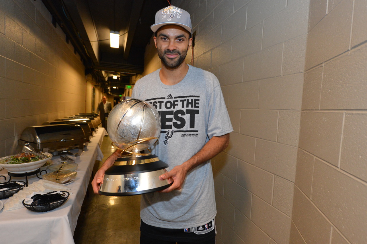 Archive image for nba tony parker of the san antonio spurs poses